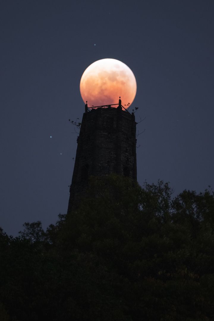 lunar eclipse